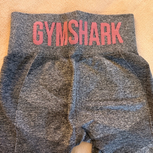 Selling three-piece gym shark bundle - Picture 2 of 8